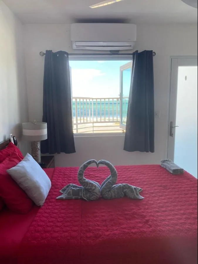 Appartement Sea Breezer Vacation Ocean Front En Condominio Playa Mar San Juan